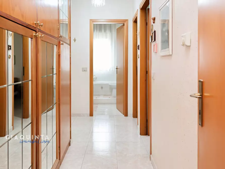 Immagine 13 di Appartamento in vendita  in strada provinciale 132 snc a Palagonia