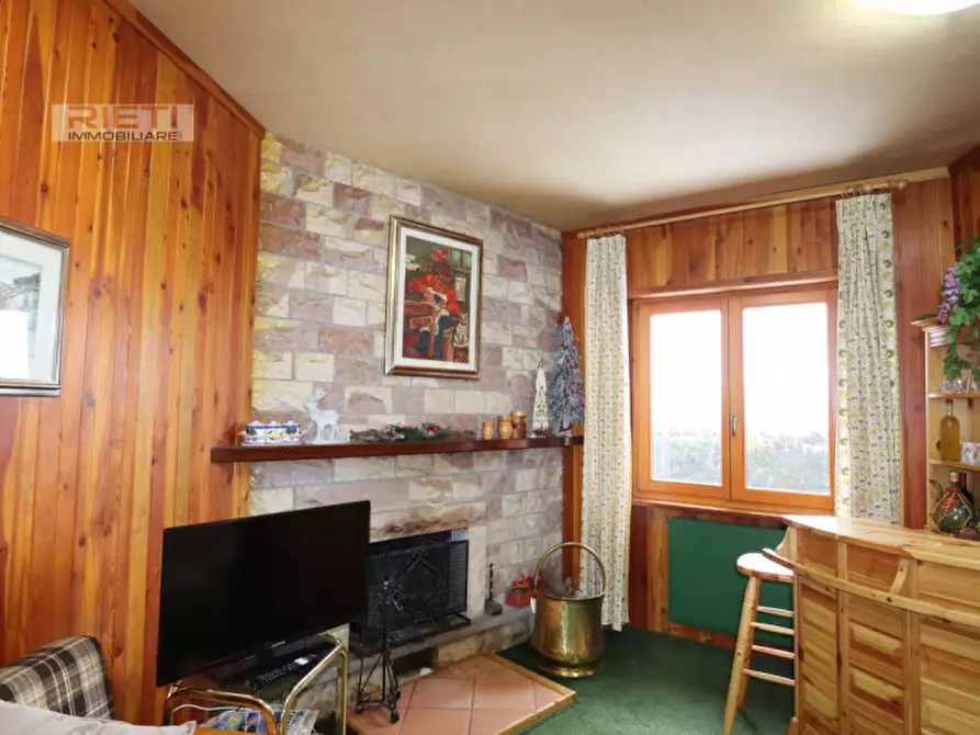 Immagine 3 di Appartamento in vendita  in Piazzale Pian de' Valli a Rieti