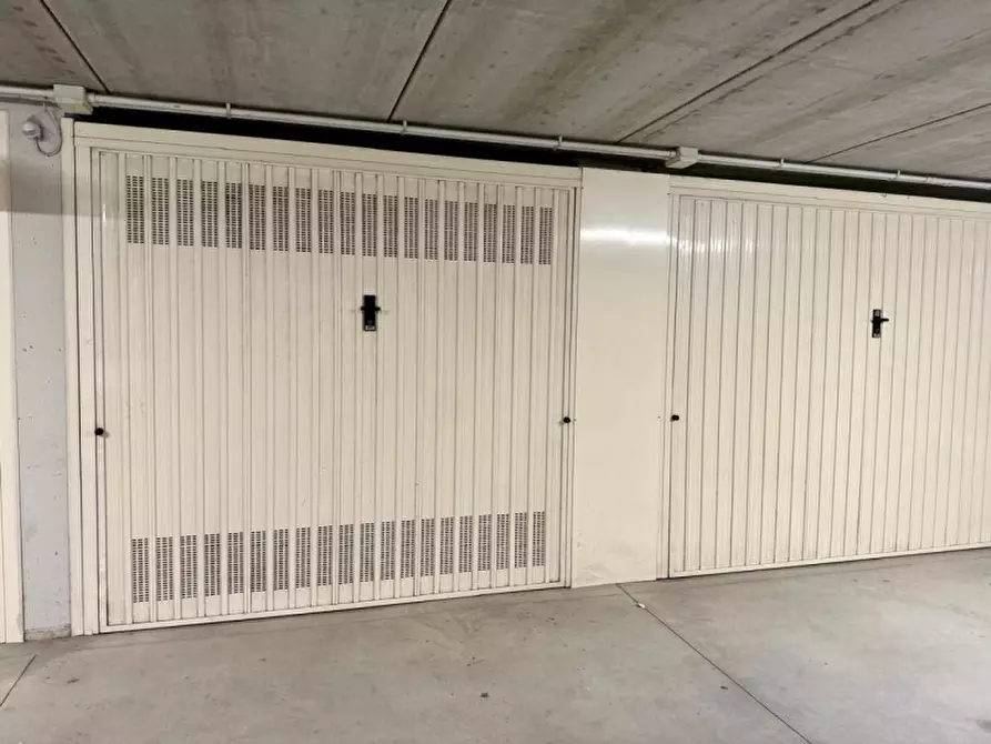 Immagine 5 di Garage in vendita  in Piazza Drago a Jesolo