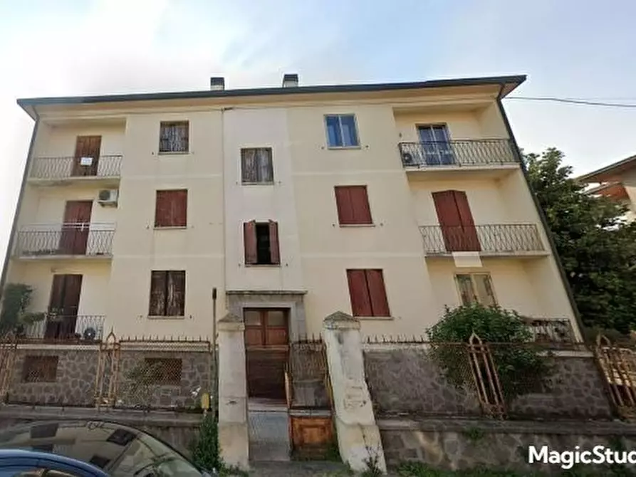 Immagine 2 di Appartamento in vendita  in Via IV Novembre 6 a Ospedaletto Euganeo
