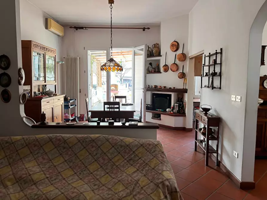 Immagine 1 di Villetta a schiera in vendita  in VIA CURIEL a Cesena