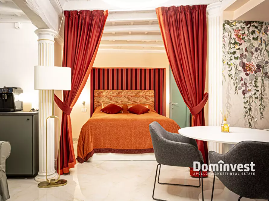 Immagine 6 di Appartamento in affitto  in Piazza Rondanini a Roma