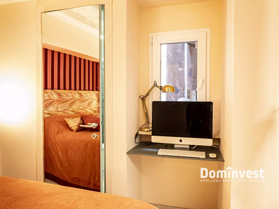 Immagine 10 di Appartamento in affitto  in Piazza Rondanini a Roma