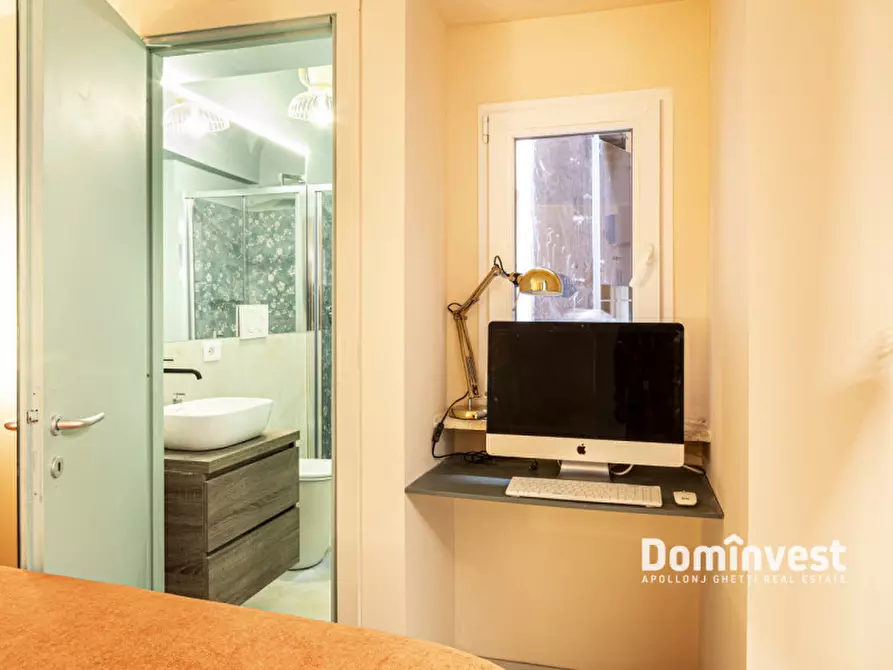 Immagine 11 di Appartamento in affitto  in Piazza Rondanini a Roma