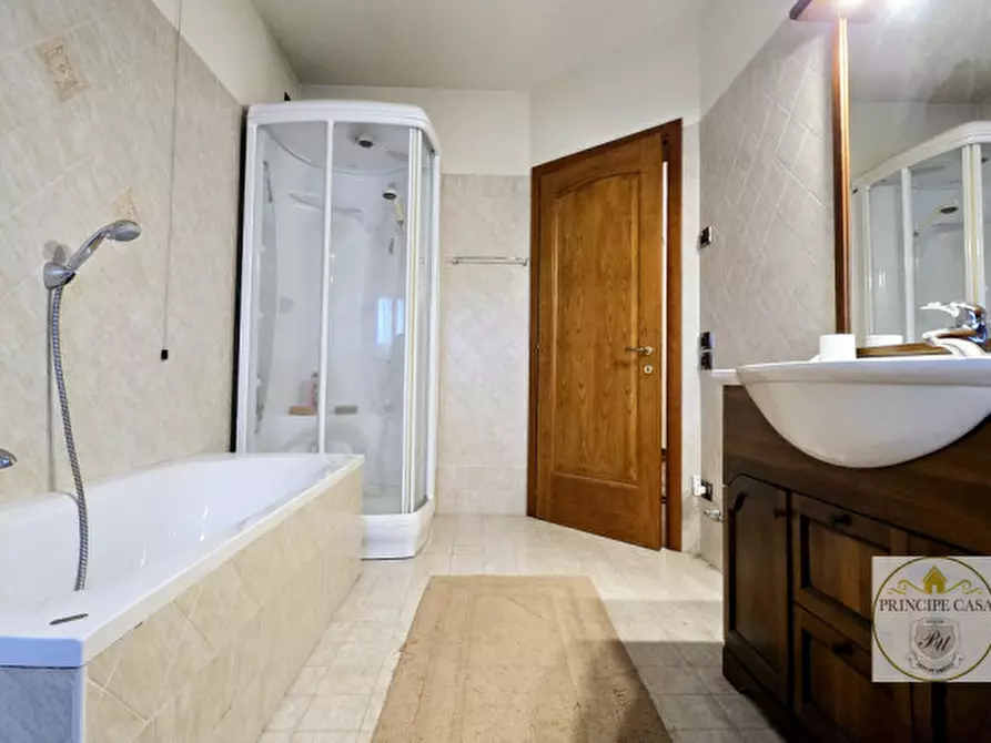 Immagine 23 di Capannone industriale in vendita  in viale del lavoro a Solesino