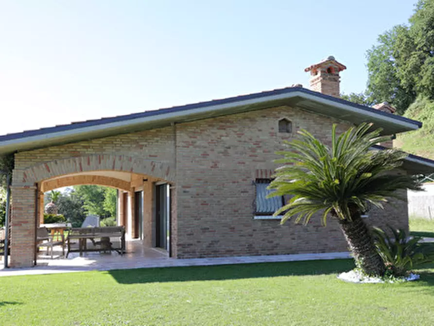 Immagine 4 di Villa in vendita  a Fossacesia