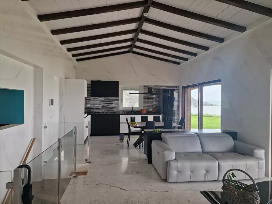 Immagine 27 di Villa in vendita  a Fossacesia