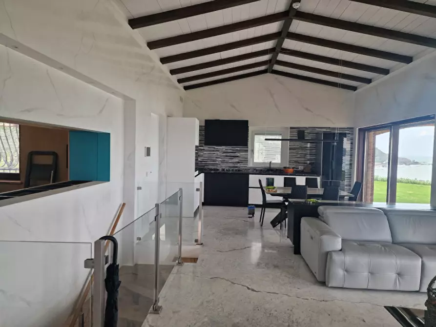 Immagine 28 di Villa in vendita  a Fossacesia