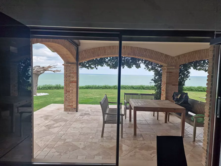 Immagine 39 di Villa in vendita  a Fossacesia