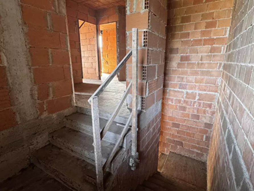 Immagine 12 di Casa bifamiliare in vendita  in Via Galileo Galilei a Tribano