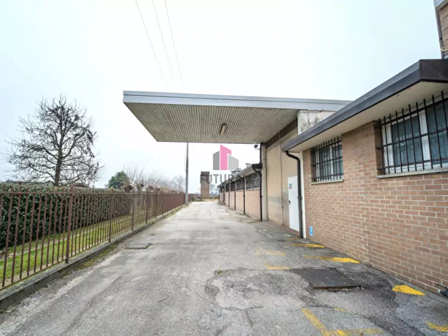 Immagine 10 di Capannone industriale in vendita  in VIA DEGLI EROI,96 a Quinto Vicentino