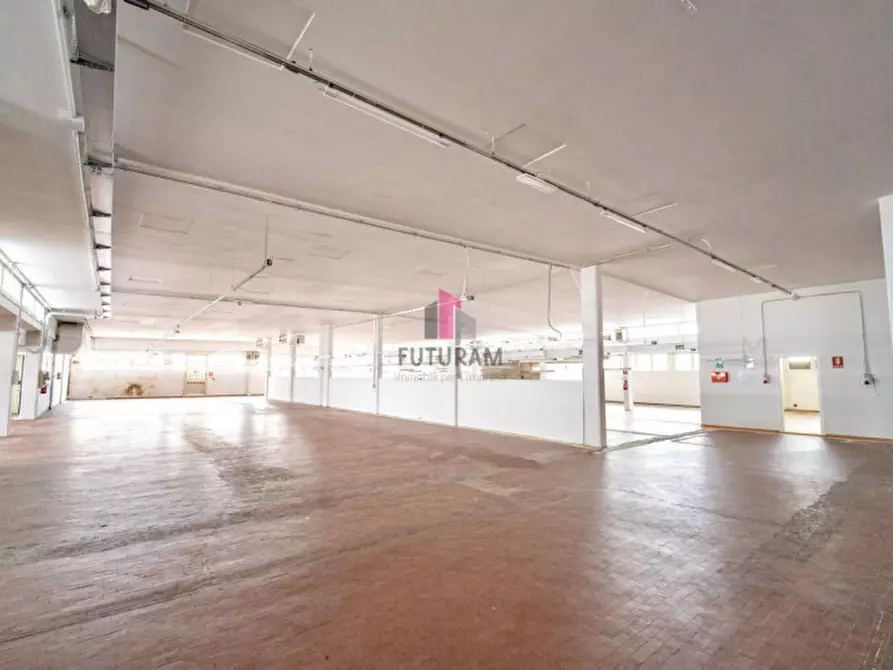 Immagine 11 di Capannone industriale in vendita  in VIA DEGLI EROI,96 a Quinto Vicentino