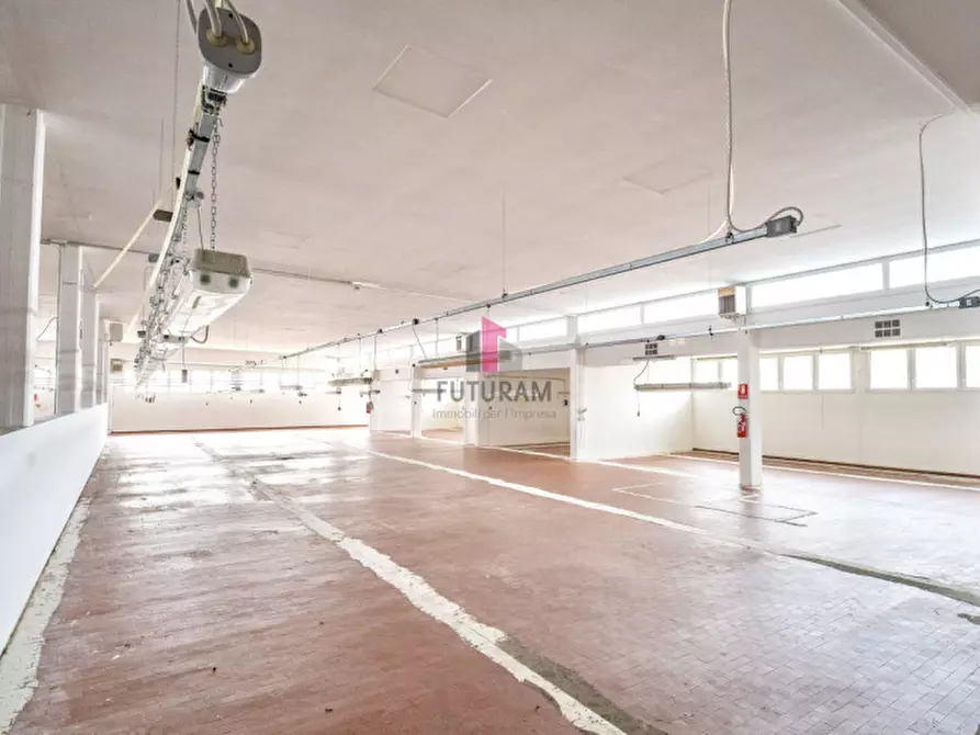 Immagine 14 di Capannone industriale in vendita  in VIA DEGLI EROI,96 a Quinto Vicentino