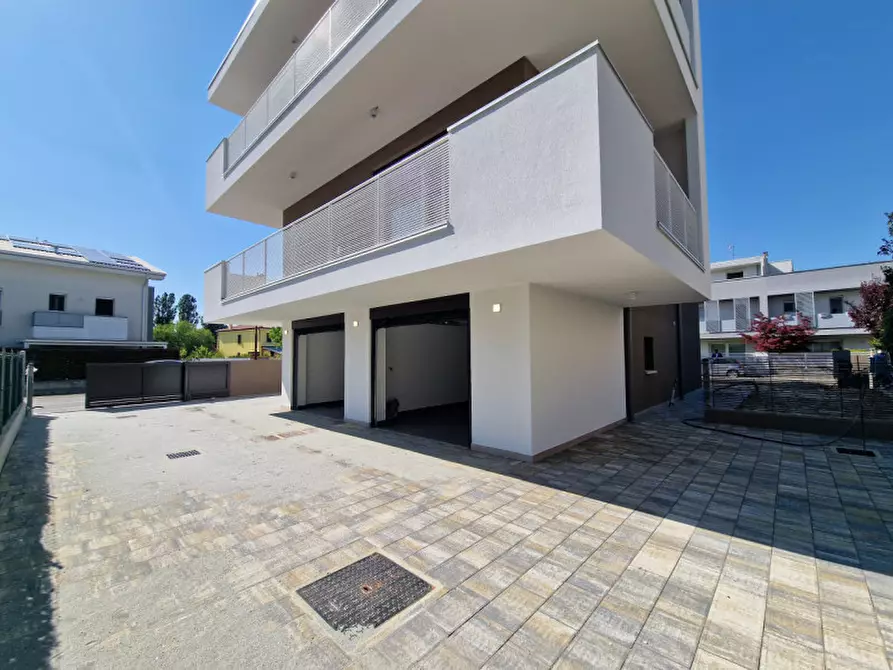 Immagine 45 di Appartamento in vendita  in Via Sandro Pertini a Rubano