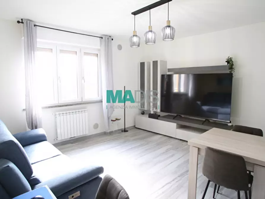 Immagine 4 di Appartamento in vendita  in via Alghiero Ceri a Prato