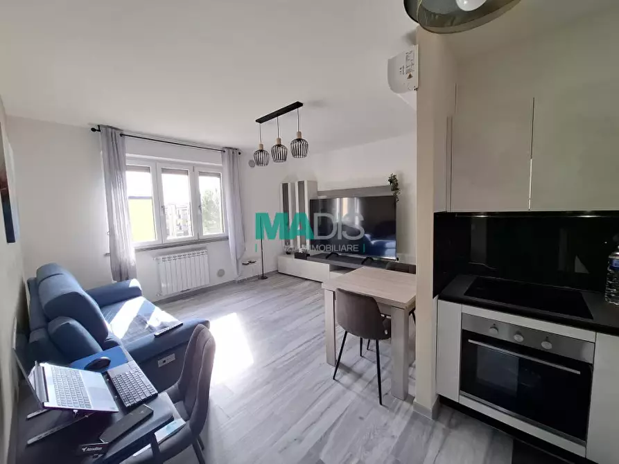 Immagine 16 di Appartamento in vendita  in via Alghiero Ceri a Prato