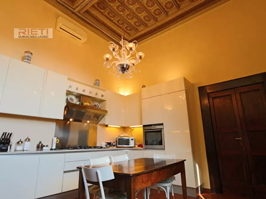 Immagine 11 di Appartamento in vendita  in via Roma a Rieti