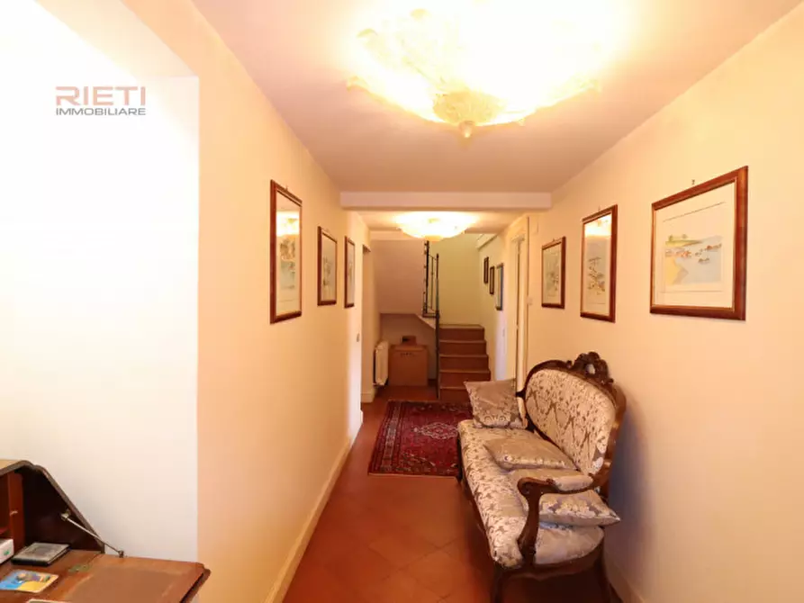 Immagine 13 di Appartamento in vendita  in via Roma a Rieti