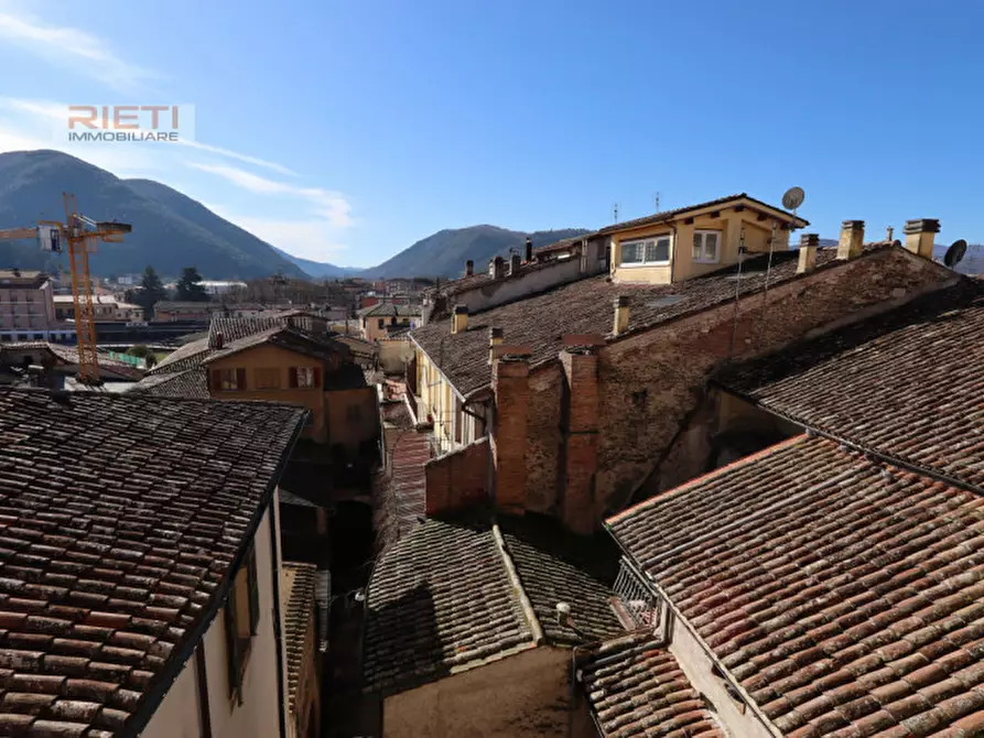 Immagine 26 di Appartamento in vendita  in via Roma a Rieti