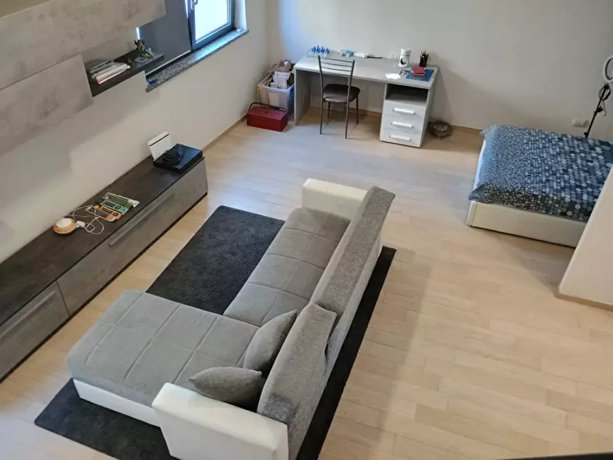 Immagine 1 di Monolocale in vendita  in Via Antonio Cecchi 63 a Torino