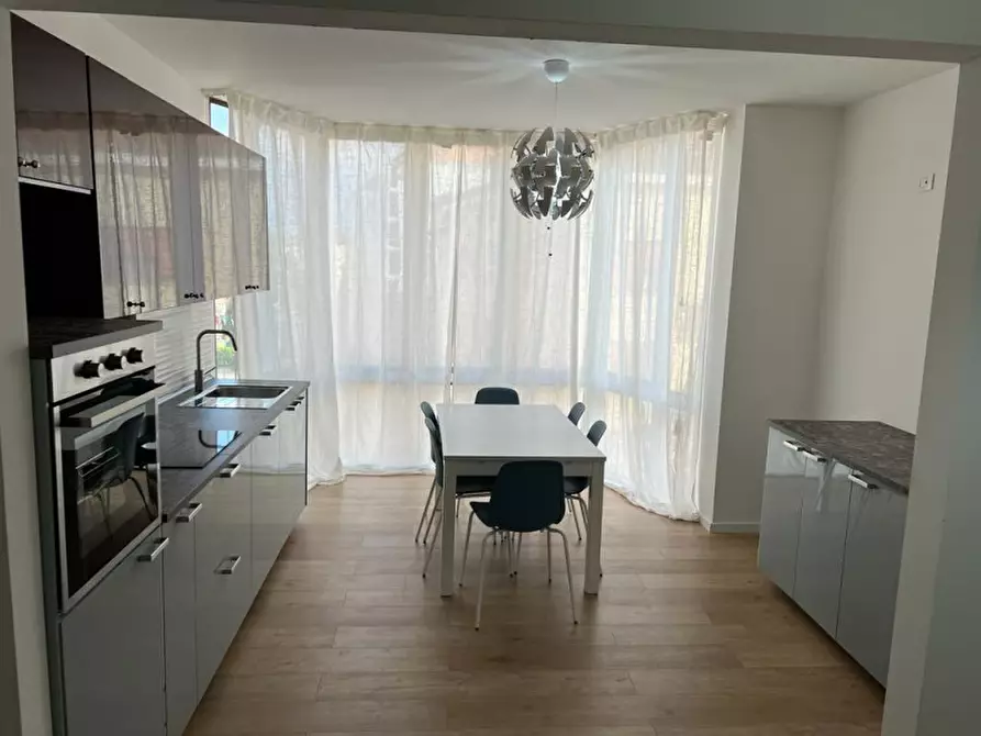 Immagine 8 di Camera in affitto  a Padova