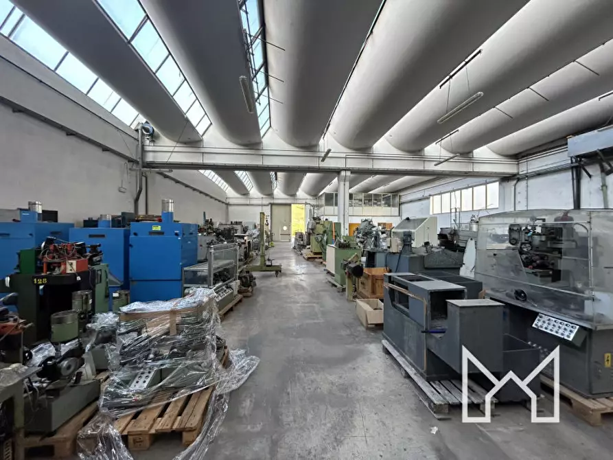 Immagine 4 di Capannone industriale in vendita  a Bassano Del Grappa