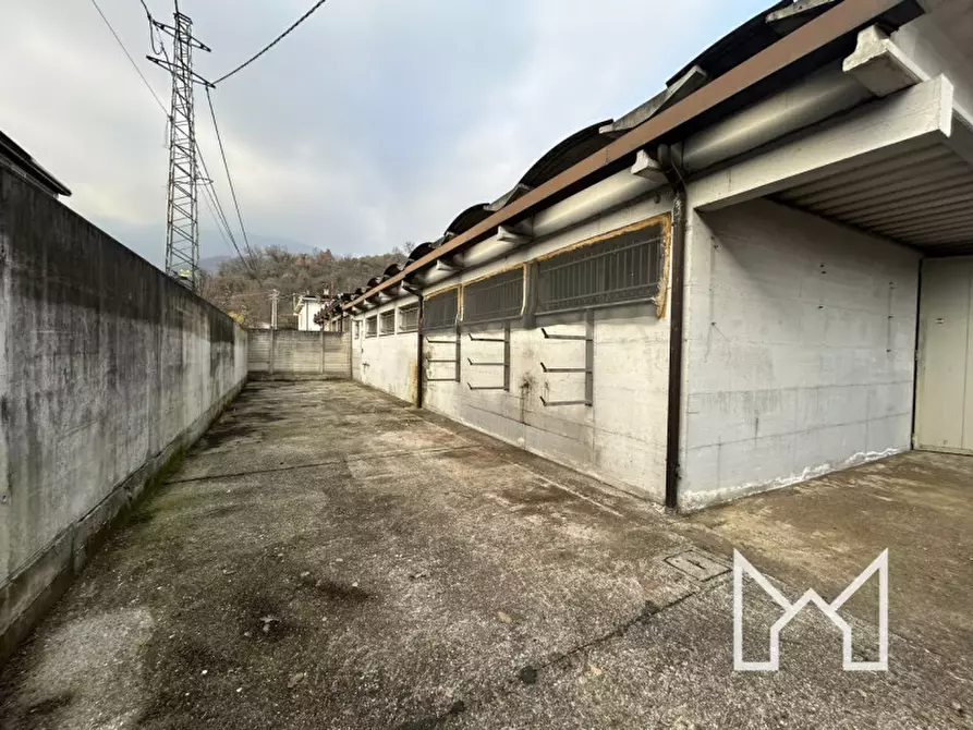 Immagine 11 di Capannone industriale in vendita  a Bassano Del Grappa