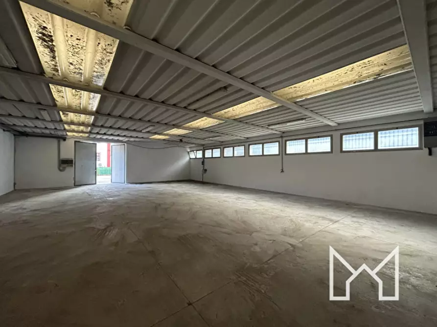 Immagine 15 di Capannone industriale in vendita  a Bassano Del Grappa