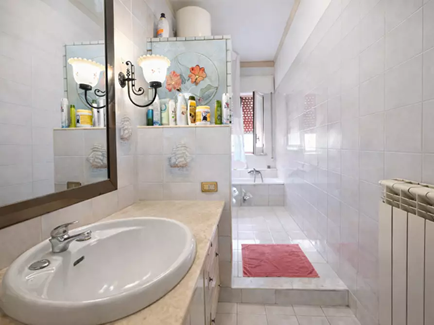 Immagine 22 di Appartamento in vendita  in via benedetto croce a Palermo