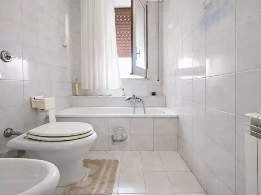 Immagine 23 di Appartamento in vendita  in via benedetto croce a Palermo