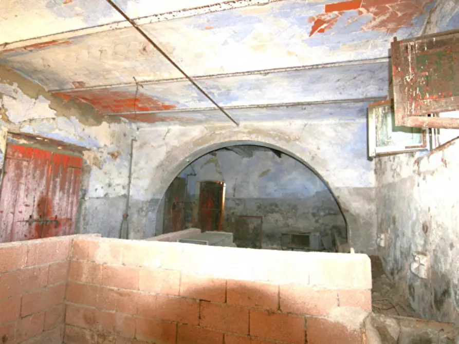 Immagine 17 di Rustico / casale in vendita  a Lucignano