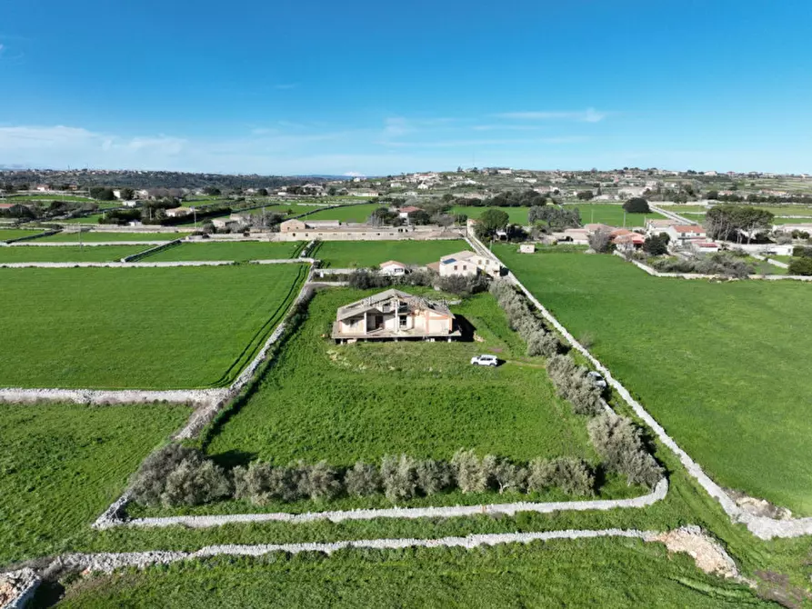Immagine 2 di Casa indipendente in vendita  a Modica