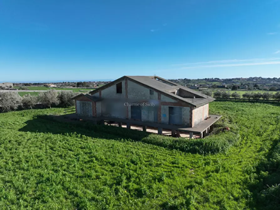 Immagine 42 di Casa indipendente in vendita  a Modica