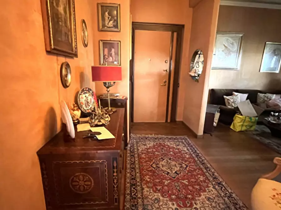 Immagine 6 di Attico in vendita  in Viale Cortina D'ampezzo a Roma