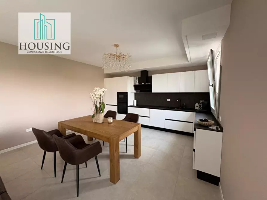 Immagine 5 di Appartamento in vendita  in Via Marza a Montegrotto Terme