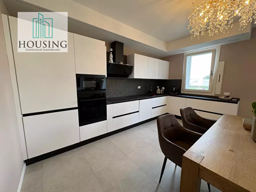 Immagine 8 di Appartamento in vendita  in Via Marza a Montegrotto Terme