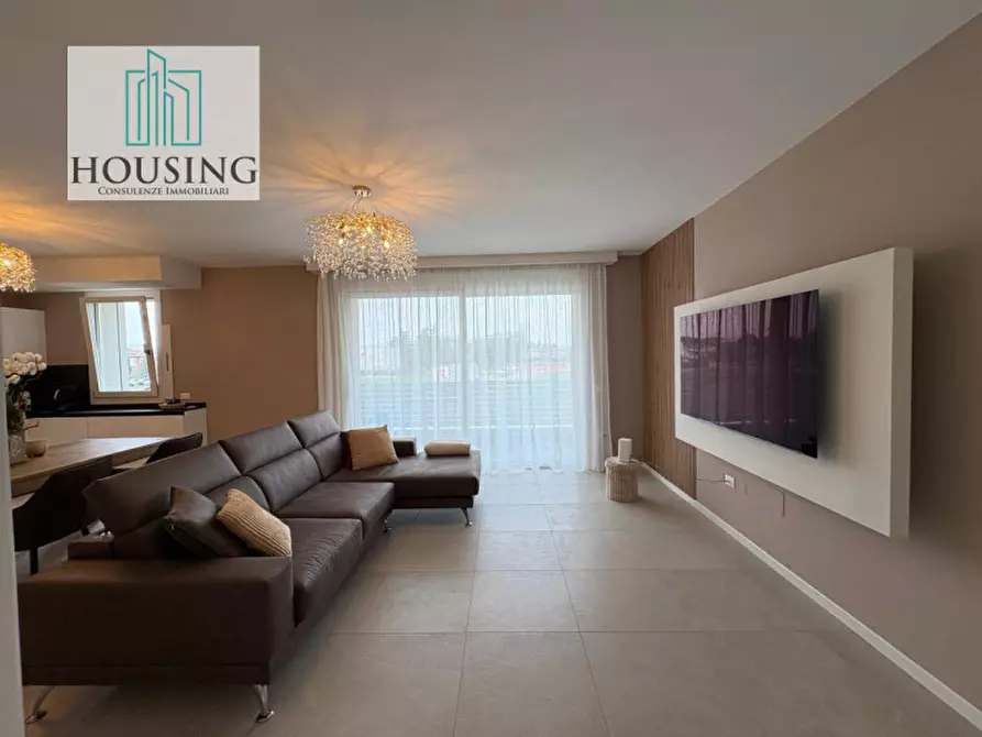 Immagine 13 di Appartamento in vendita  in Via Marza a Montegrotto Terme