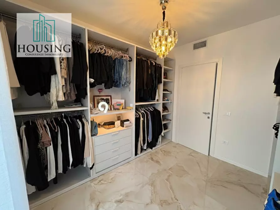 Immagine 29 di Appartamento in vendita  in Via Marza a Montegrotto Terme