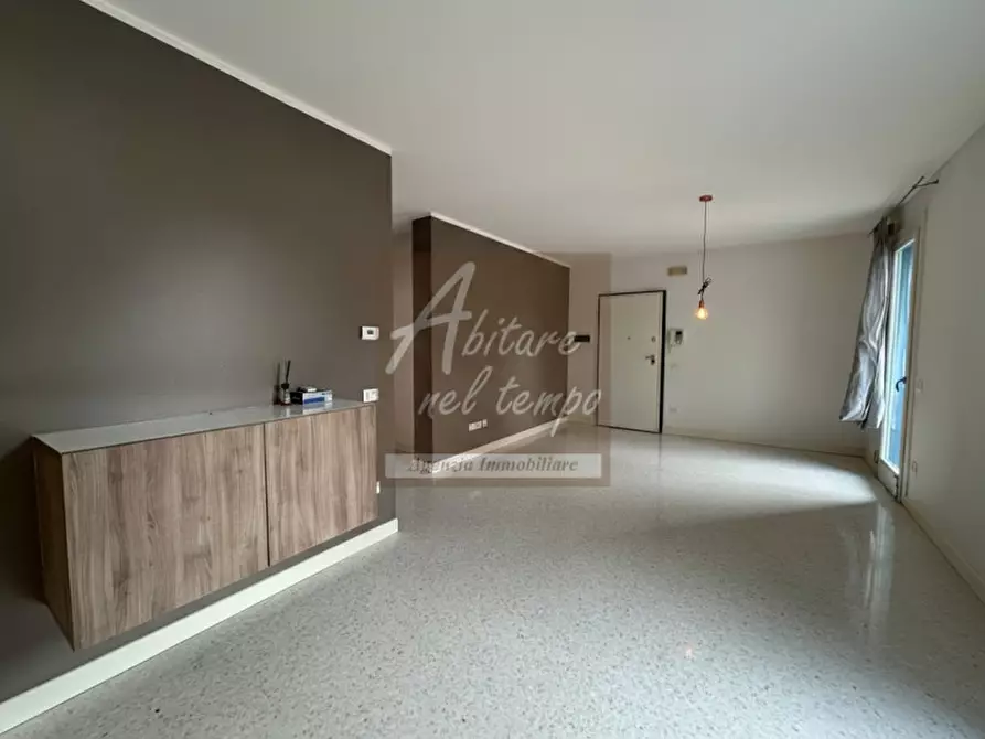 Immagine 3 di Appartamento in vendita  in Viale Europa a San Martino Di Lupari