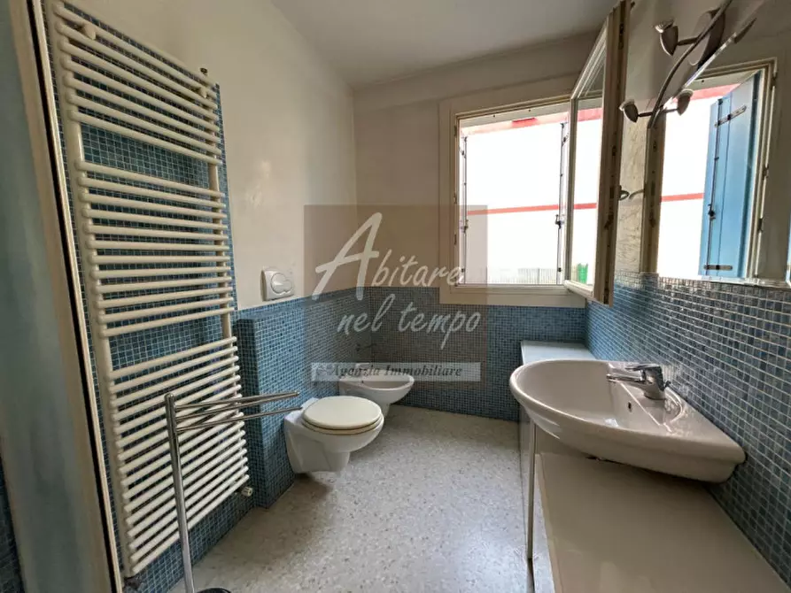 Immagine 14 di Appartamento in vendita  in Viale Europa a San Martino Di Lupari