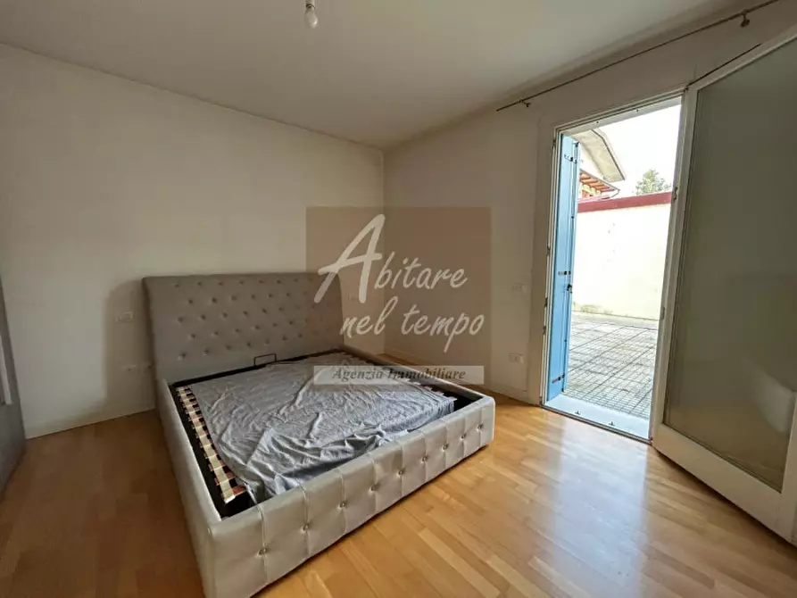 Immagine 17 di Appartamento in vendita  in Viale Europa a San Martino Di Lupari