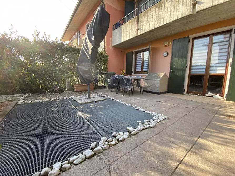 Immagine 5 di Appartamento in vendita  in Via Milano 181 b a Castelnuovo Del Garda