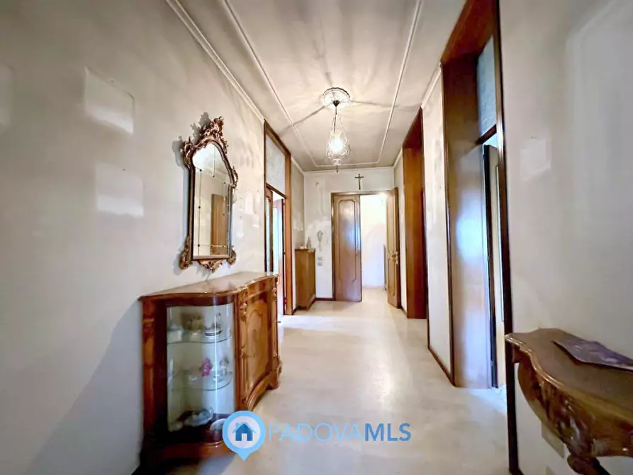 Immagine 3 di Casa bifamiliare in vendita  in Via San Tommaso a Albignasego