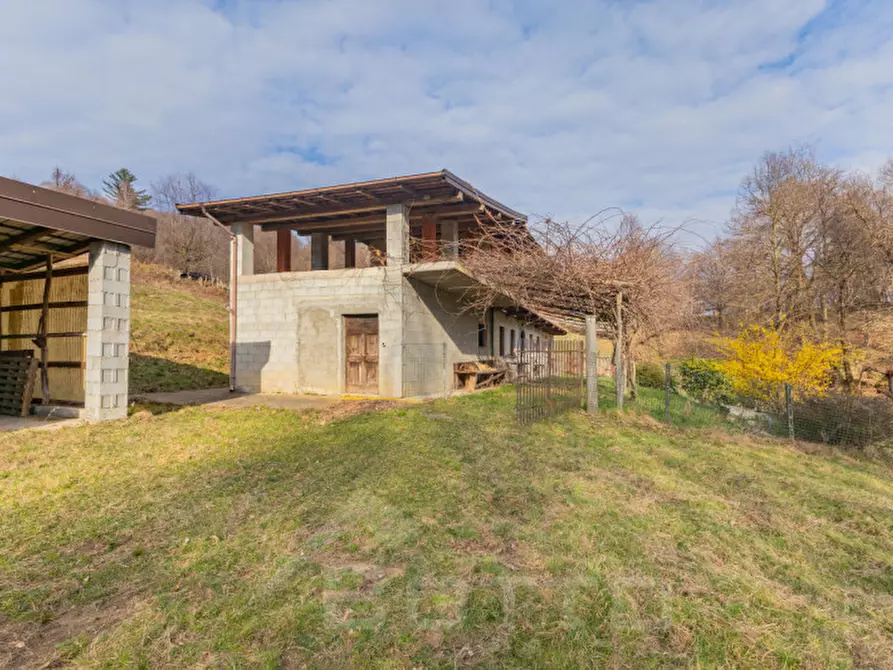Immagine 21 di Casa indipendente in vendita  in località casale colle piano a Armeno