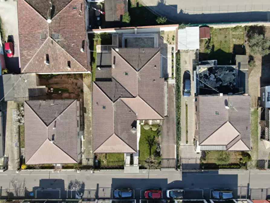 Immagine 4 di Casa bifamiliare in vendita  a San Bonifacio