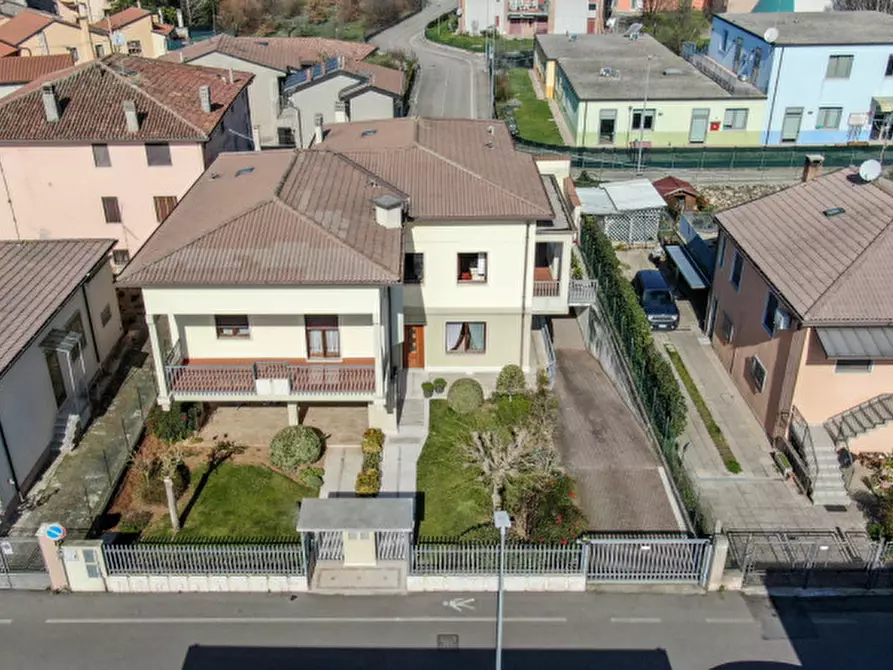 Immagine 24 di Casa bifamiliare in vendita  a San Bonifacio