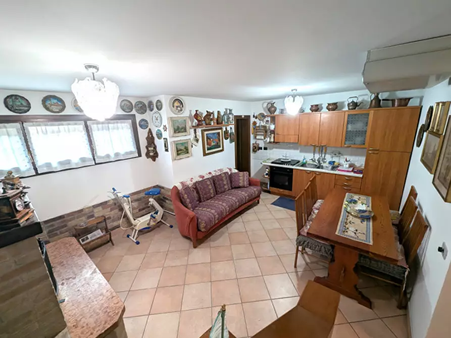 Immagine 35 di Villetta a schiera in vendita  in via lombardia a Martellago