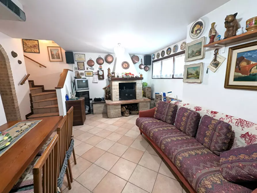 Immagine 37 di Villetta a schiera in vendita  in via lombardia a Martellago