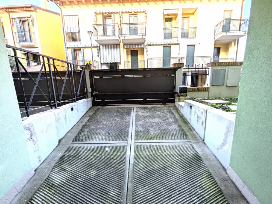 Immagine 47 di Villetta a schiera in vendita  in via lombardia a Martellago