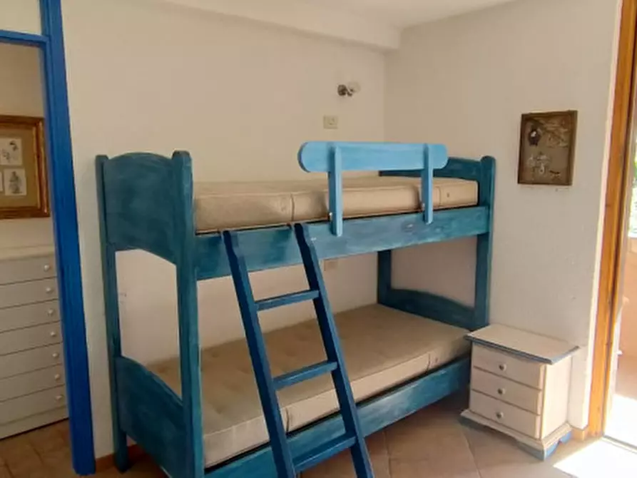 Immagine 20 di Appartamento in vendita  in VIALE CUGNANA VERDE n. 5-33 Piano 3 a Olbia